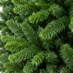 9 ft Artificial Christmas Tree, 2435 Tips